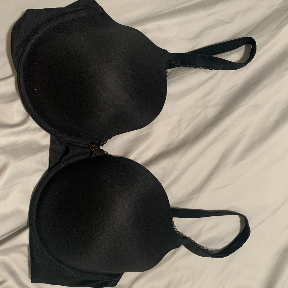 VS Bra